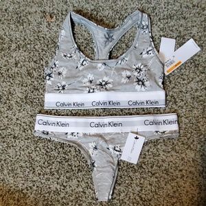 Calvin Klein Bra & Panty Set